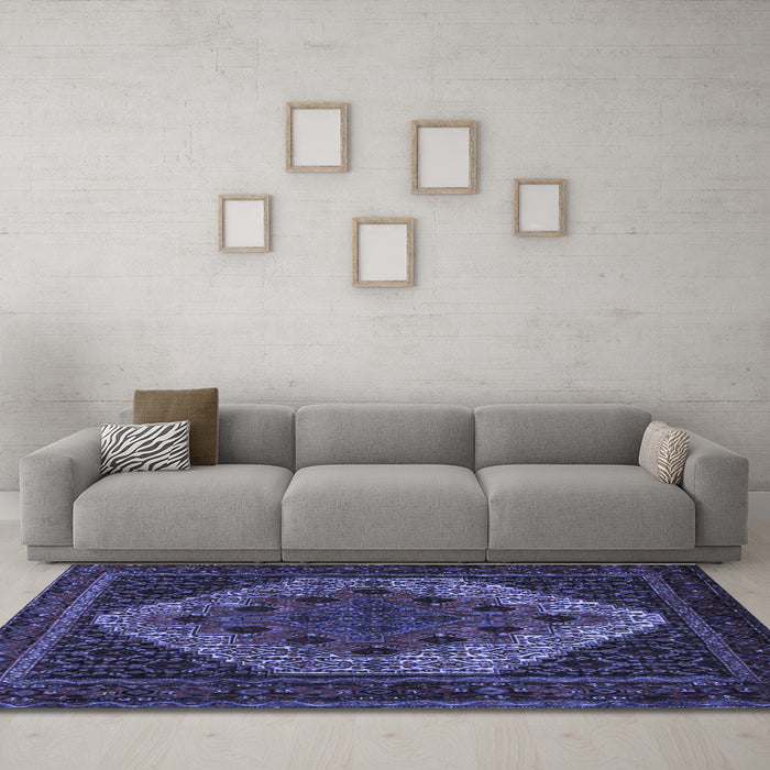 Machine Washable Persian Blue Traditional Rug in a Living Room, wshtr2231blu