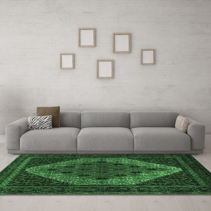 Machine Washable Persian Emerald Green Traditional Area Rugs in a Living Room,, wshtr2231emgrn