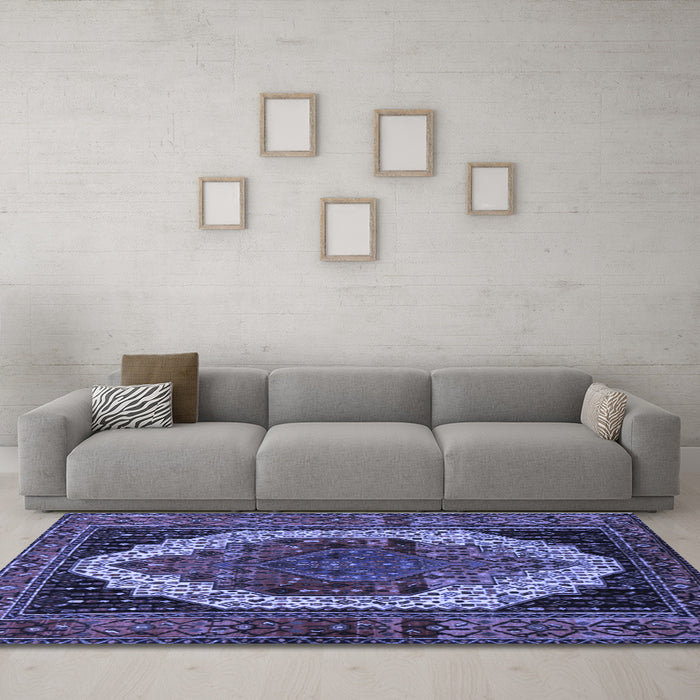 Machine Washable Persian Blue Traditional Rug in a Living Room, wshtr2235blu