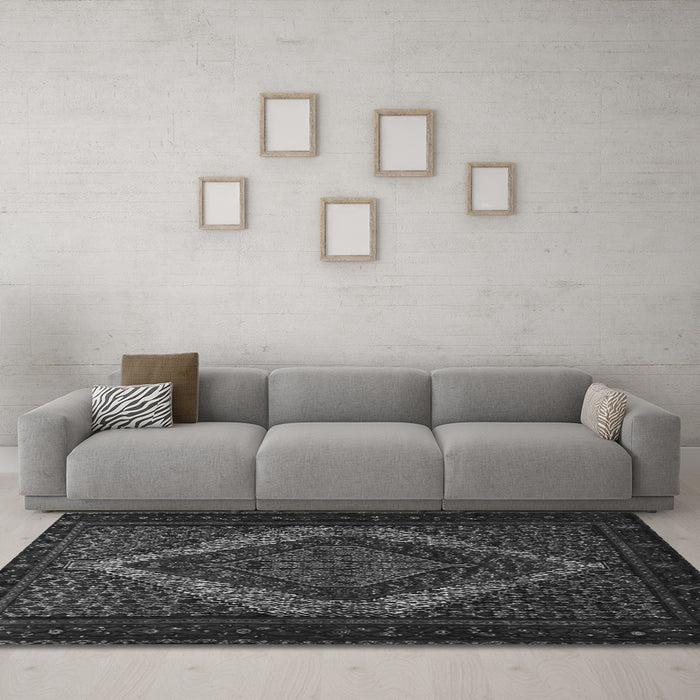 Machine Washable Persian Gray Traditional Rug in a Living Room,, wshtr2237gry