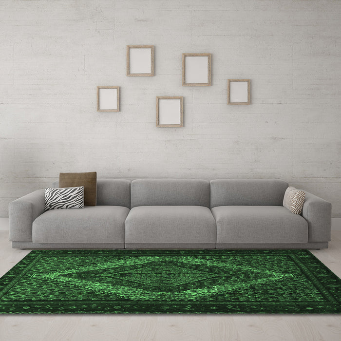 Machine Washable Persian Emerald Green Traditional Area Rugs in a Living Room,, wshtr2237emgrn
