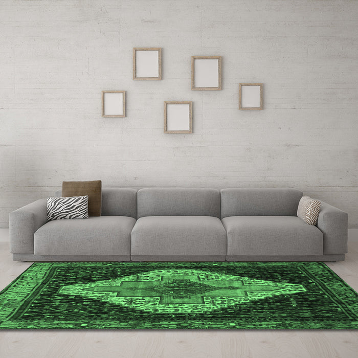 Machine Washable Persian Emerald Green Traditional Area Rugs in a Living Room,, wshtr2241emgrn
