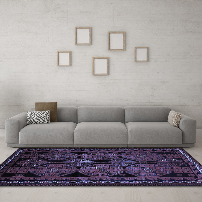 Machine Washable Persian Blue Traditional Rug in a Living Room, wshtr224blu