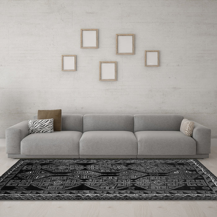 Machine Washable Persian Gray Traditional Rug in a Living Room,, wshtr224gry