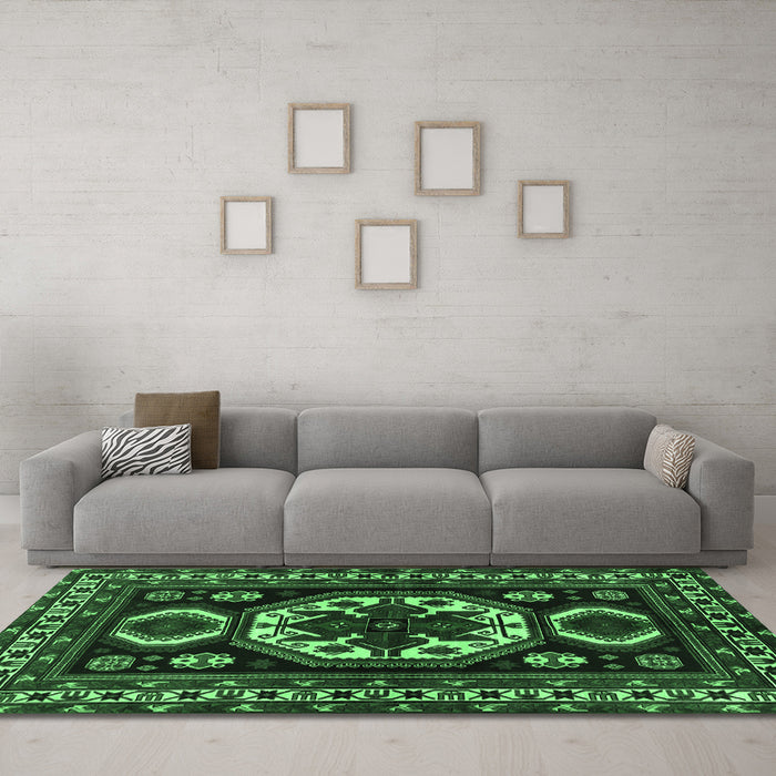 Machine Washable Persian Emerald Green Traditional Area Rugs in a Living Room,, wshtr2259emgrn