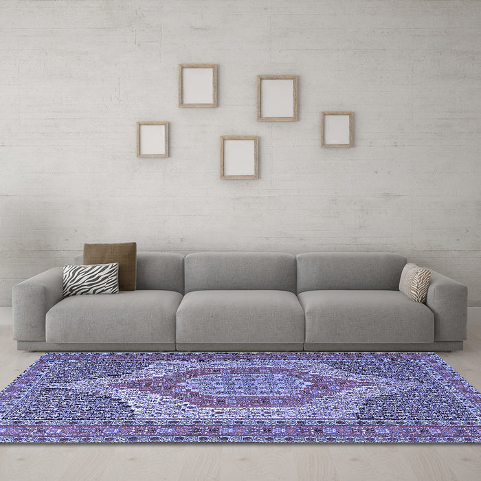 Machine Washable Persian Blue Traditional Rug in a Living Room, wshtr225blu