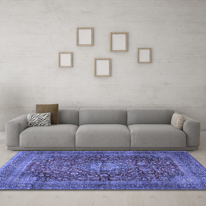 Machine Washable Medallion Blue Traditional Rug in a Living Room, wshtr2266blu