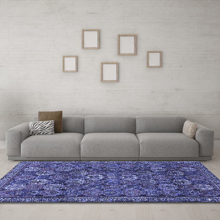 Machine Washable Persian Blue Traditional Rug in a Living Room, wshtr2269blu
