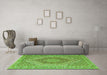 Machine Washable Persian Green Traditional Area Rugs in a Living Room,, wshtr226grn