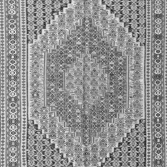 Serging Thickness of Machine Washable Persian Gray Traditional Rug, wshtr226gry