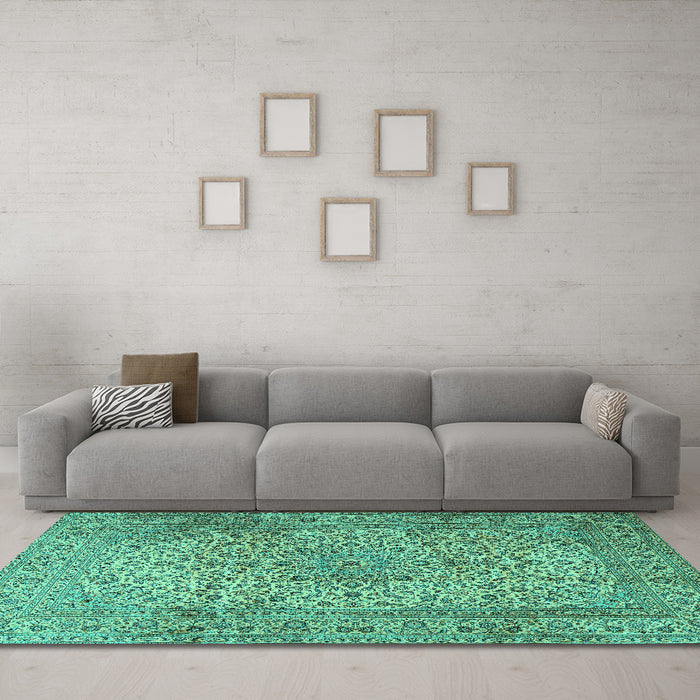 Machine Washable Persian Turquoise Traditional Area Rugs in a Living Room,, wshtr2270turq