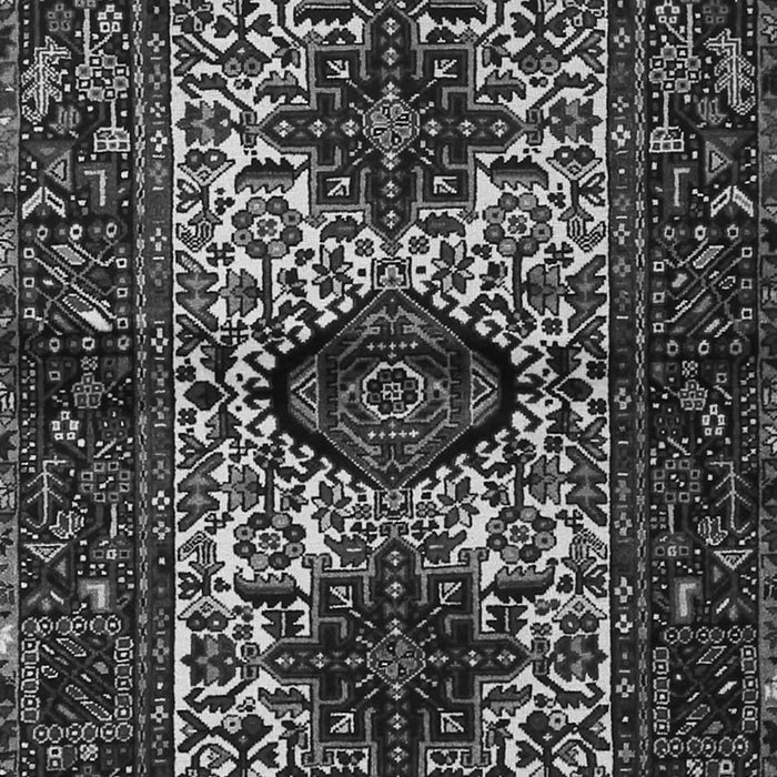 Serging Thickness of Machine Washable Persian Gray Traditional Rug, wshtr2271gry