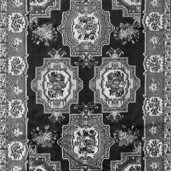 Serging Thickness of Machine Washable Persian Gray Traditional Rug, wshtr2279gry