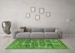 Machine Washable Persian Green Traditional Area Rugs in a Living Room,, wshtr2281grn