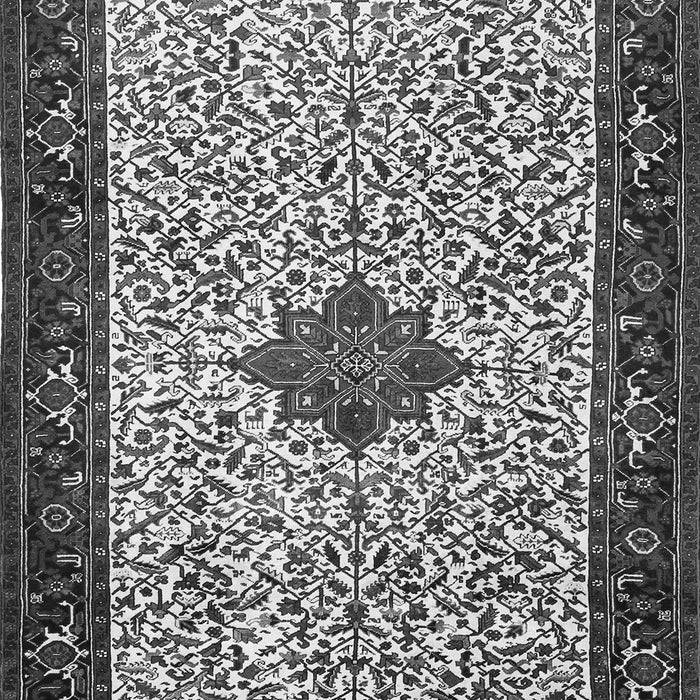 Serging Thickness of Machine Washable Persian Gray Traditional Rug, wshtr2283gry