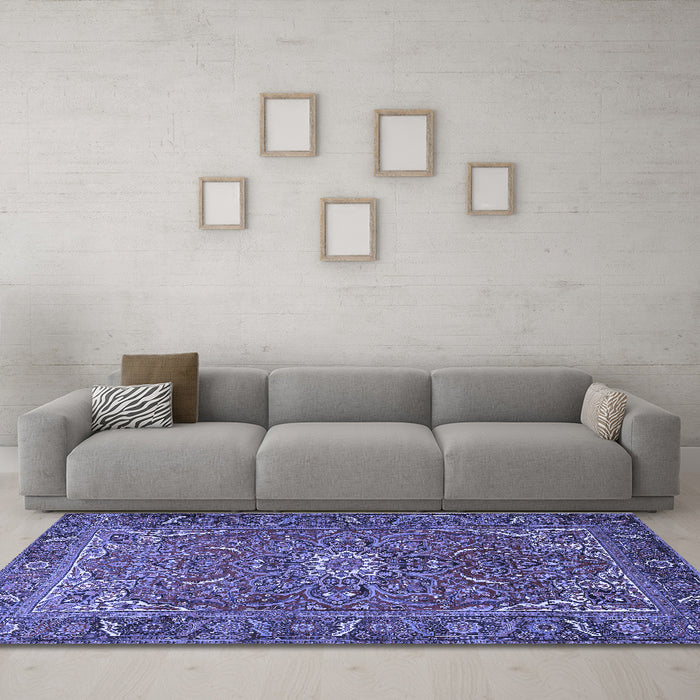 Machine Washable Persian Blue Traditional Rug in a Living Room, wshtr2286blu