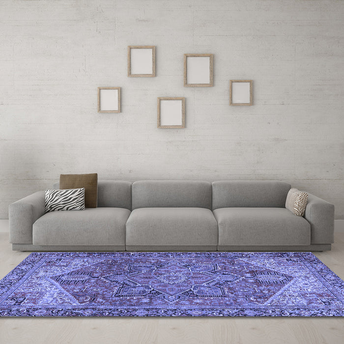 Machine Washable Persian Blue Traditional Rug in a Living Room, wshtr2287blu