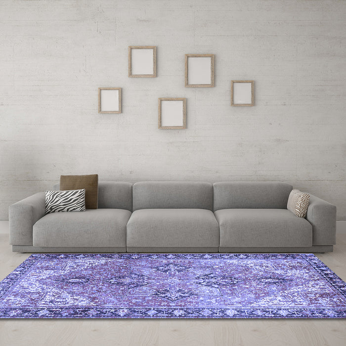 Machine Washable Persian Blue Traditional Rug in a Living Room, wshtr2289blu