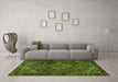 Machine Washable Persian Green Traditional Area Rugs in a Living Room,, wshtr2290grn