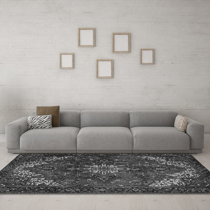 Machine Washable Persian Gray Traditional Rug in a Living Room,, wshtr2292gry