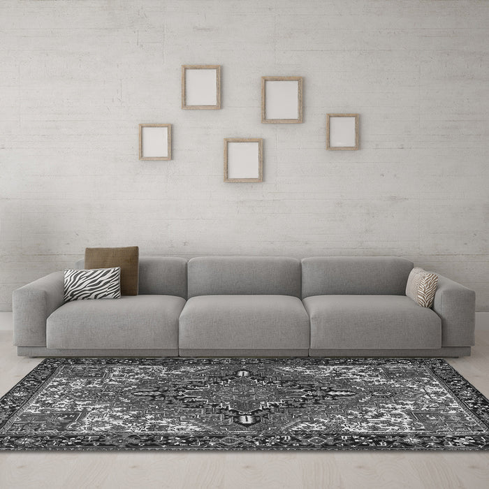 Machine Washable Persian Gray Traditional Rug in a Living Room,, wshtr2293gry