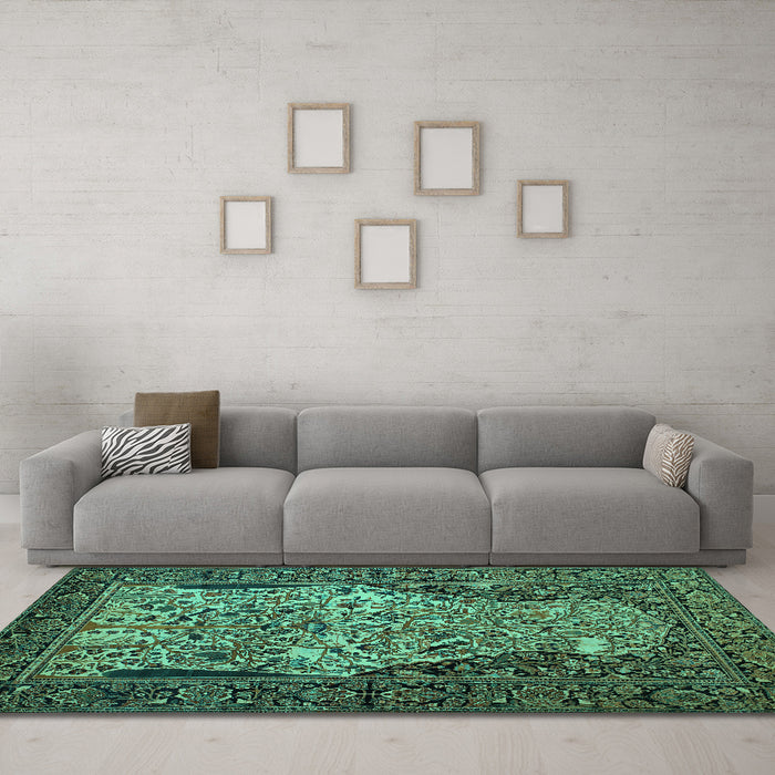Machine Washable Persian Turquoise Traditional Area Rugs in a Living Room,, wshtr22turq