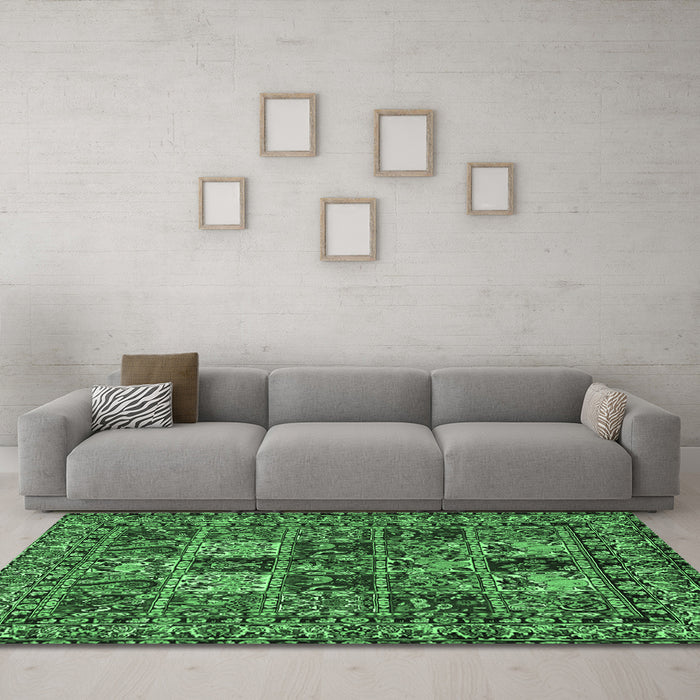 Machine Washable Persian Emerald Green Traditional Area Rugs in a Living Room,, wshtr2301emgrn