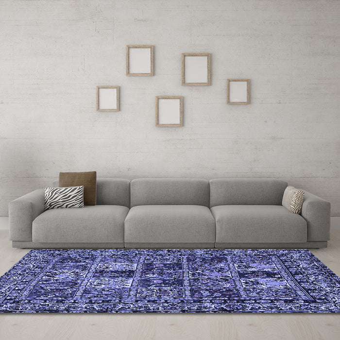 Machine Washable Persian Blue Traditional Rug in a Living Room, wshtr2301blu