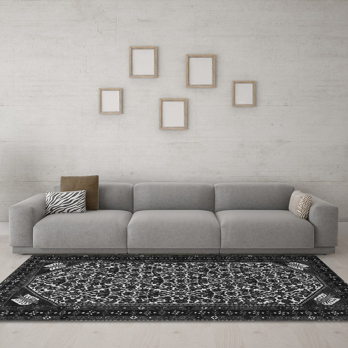 Machine Washable Persian Gray Traditional Rug in a Living Room,, wshtr2310gry