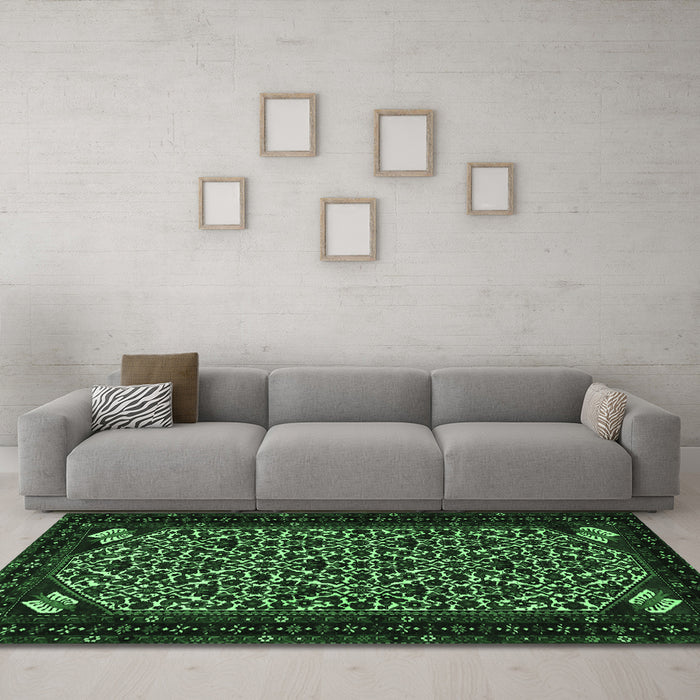 Machine Washable Persian Emerald Green Traditional Area Rugs in a Living Room,, wshtr2310emgrn