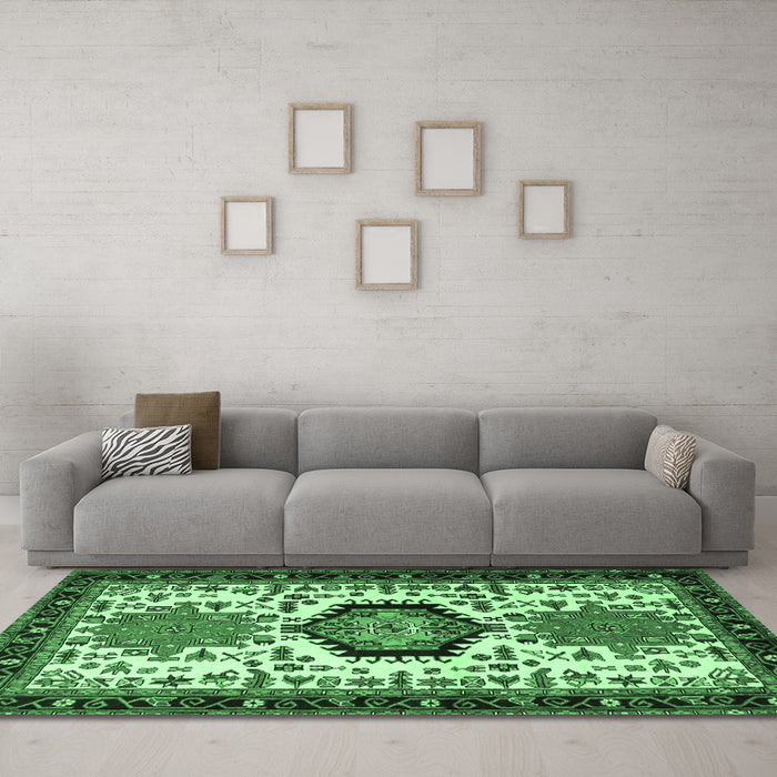 Machine Washable Persian Emerald Green Traditional Area Rugs in a Living Room,, wshtr2312emgrn