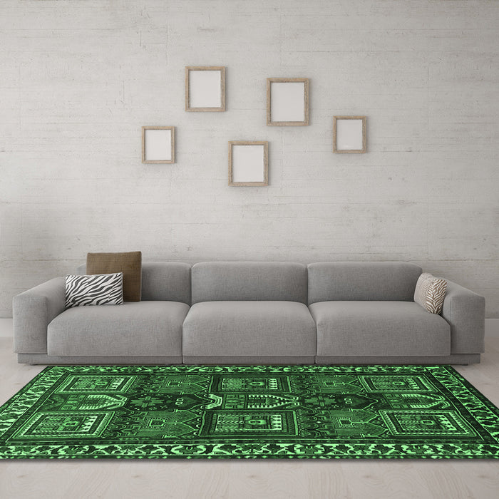 Machine Washable Persian Emerald Green Traditional Area Rugs in a Living Room,, wshtr2315emgrn
