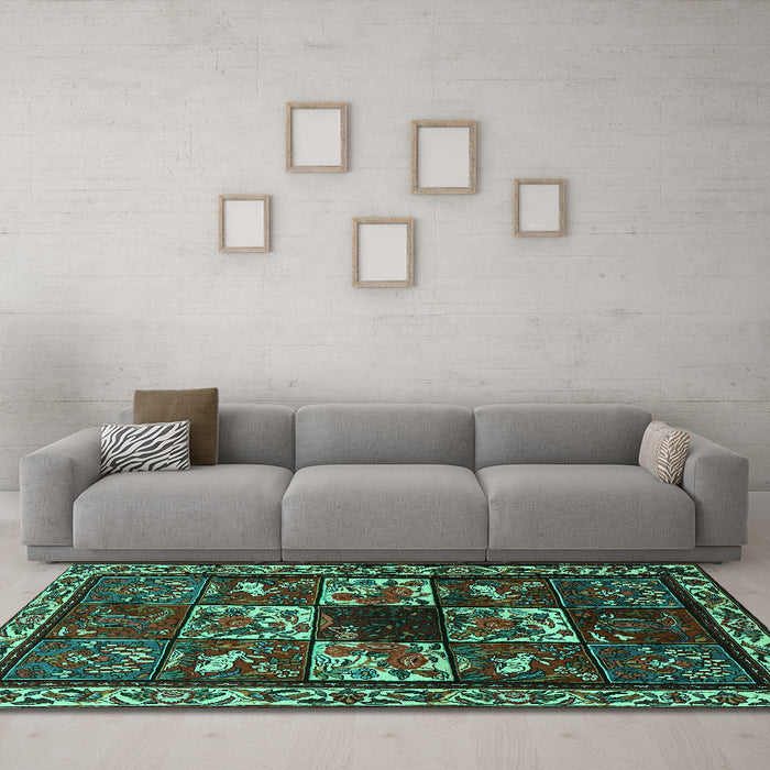 Machine Washable Animal Turquoise Traditional Area Rugs in a Living Room,, wshtr2316turq