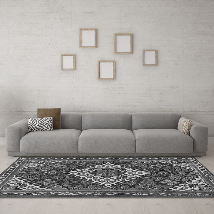 Machine Washable Persian Gray Traditional Rug in a Living Room,, wshtr2317gry