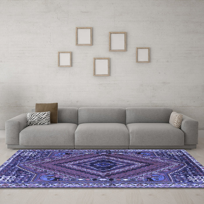Machine Washable Persian Blue Traditional Rug in a Living Room, wshtr2319blu