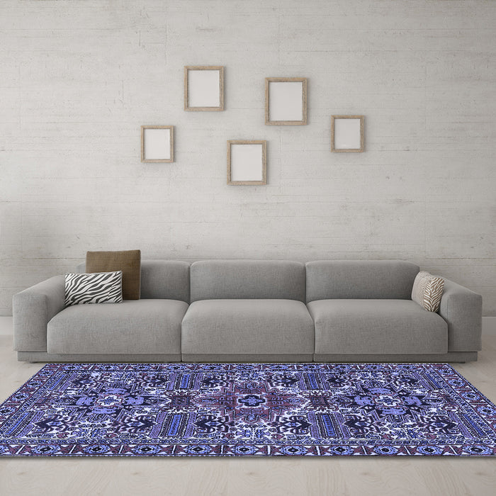 Machine Washable Persian Blue Traditional Rug in a Living Room, wshtr2322blu