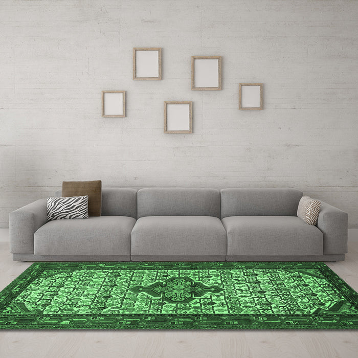 Machine Washable Persian Emerald Green Traditional Area Rugs in a Living Room,, wshtr2323emgrn