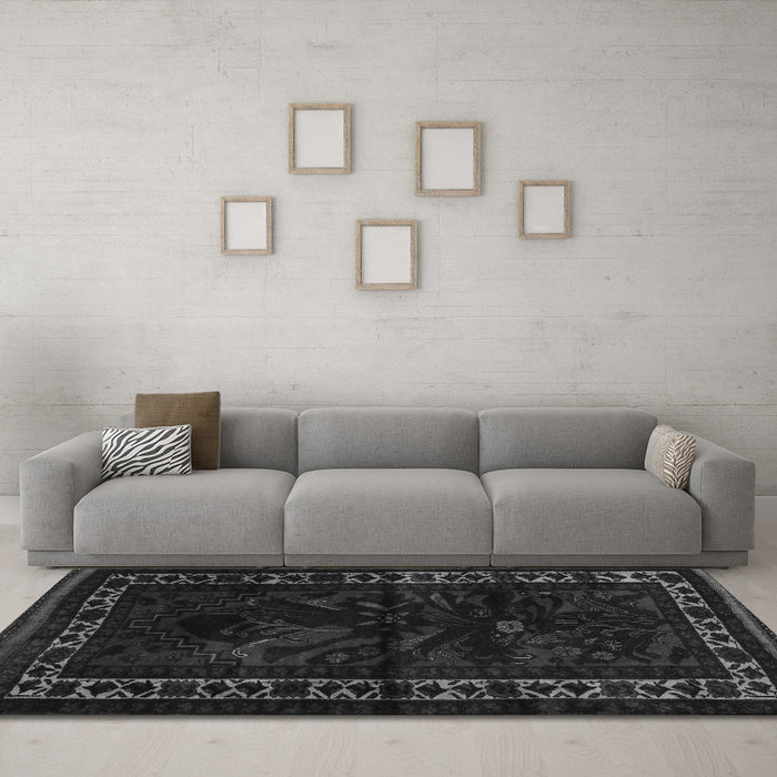 Machine Washable Persian Gray Traditional Rug in a Living Room,, wshtr2335gry