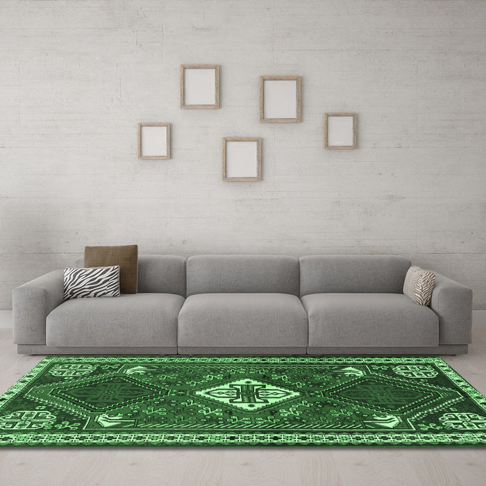 Machine Washable Persian Emerald Green Traditional Area Rugs in a Living Room,, wshtr2336emgrn
