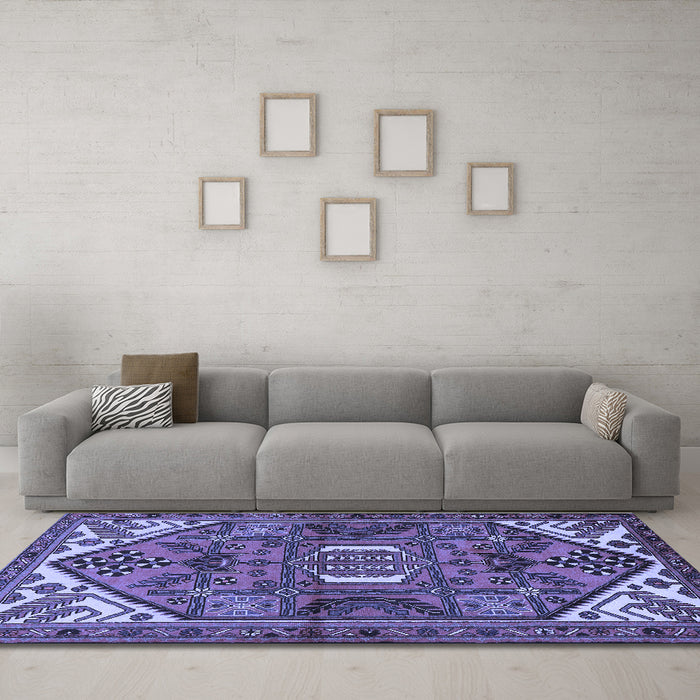 Machine Washable Persian Blue Traditional Rug in a Living Room, wshtr2339blu