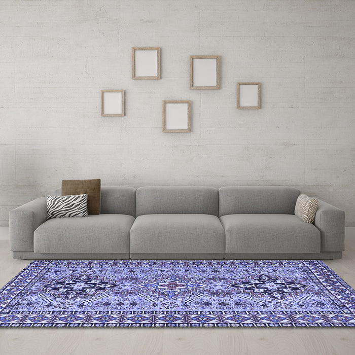 Machine Washable Persian Blue Traditional Rug in a Living Room, wshtr2342blu