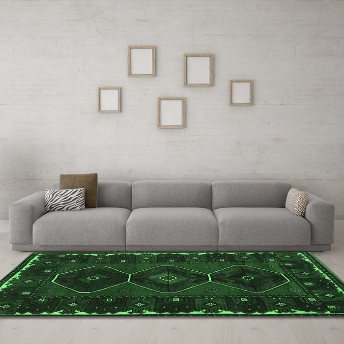 Machine Washable Persian Emerald Green Traditional Area Rugs in a Living Room,, wshtr2345emgrn
