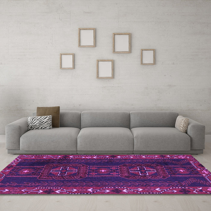 Machine Washable Persian Purple Traditional Area Rugs in a Living Room, wshtr2347pur
