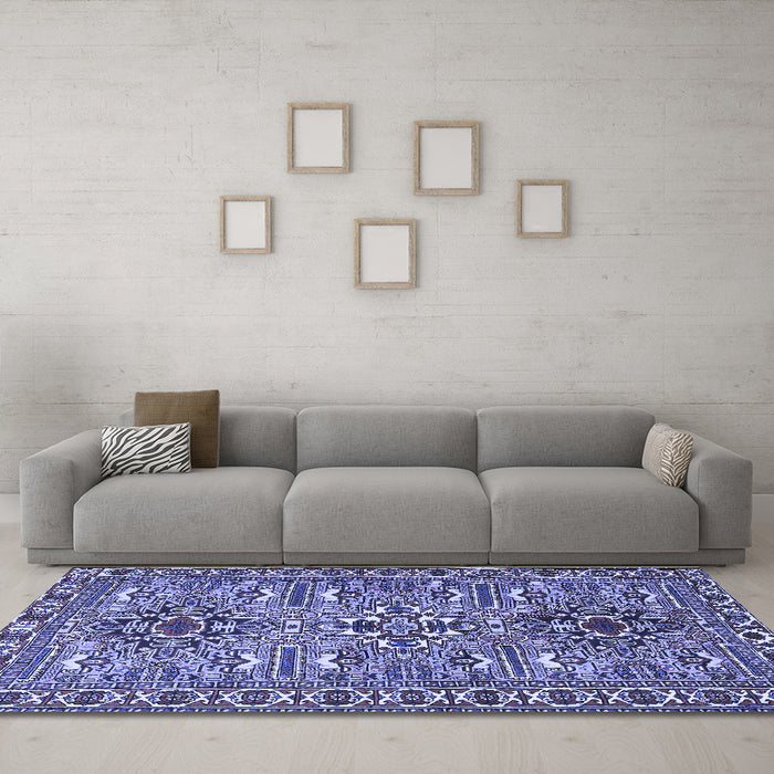 Machine Washable Persian Blue Traditional Rug in a Living Room, wshtr2349blu