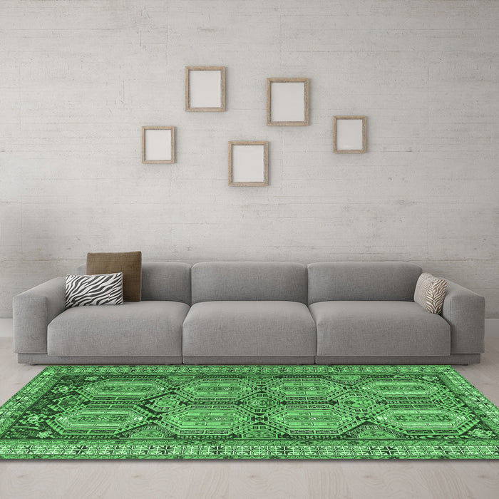 Machine Washable Persian Emerald Green Traditional Area Rugs in a Living Room,, wshtr2351emgrn