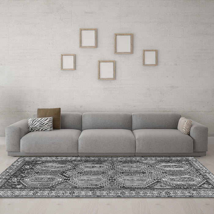 Machine Washable Persian Gray Traditional Rug in a Living Room,, wshtr2351gry