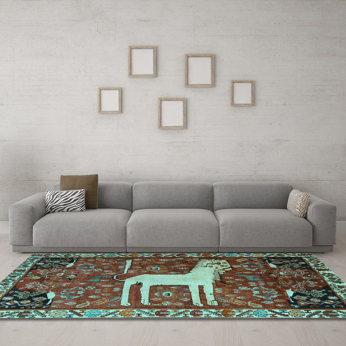 Machine Washable Animal Light Blue Traditional Rug in a Living Room, wshtr2363lblu
