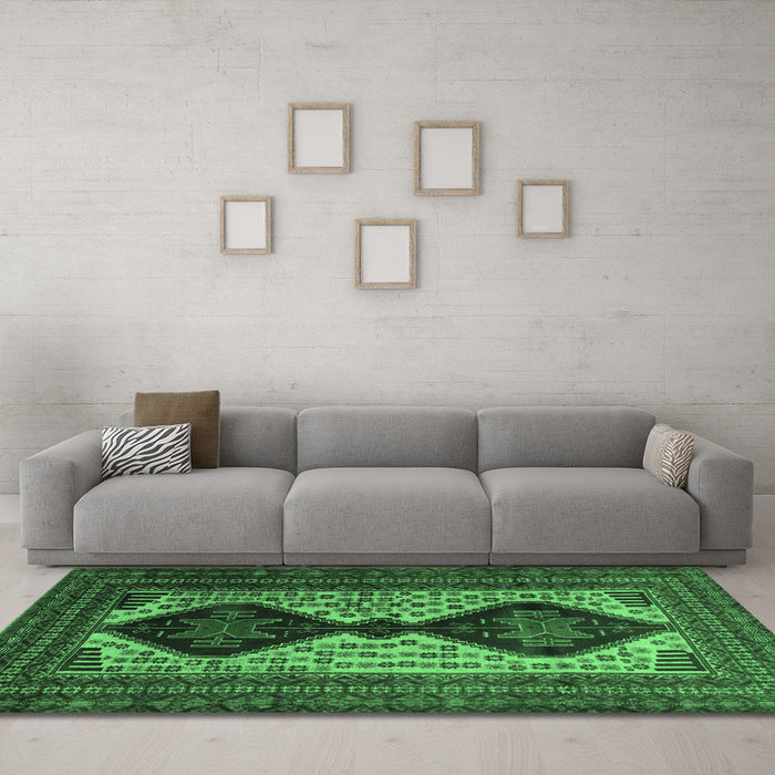 Machine Washable Persian Emerald Green Traditional Area Rugs in a Living Room,, wshtr2364emgrn