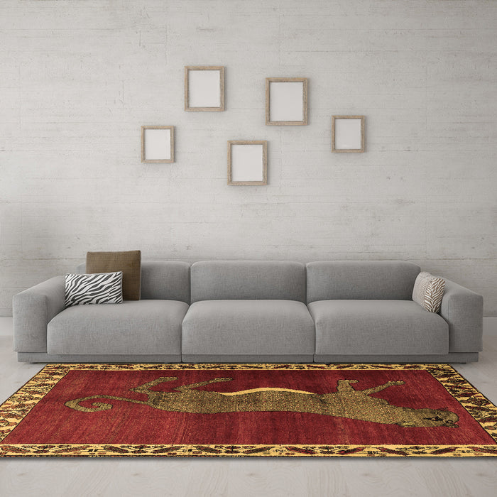 Machine Washable Animal Brown Traditional Rug in a Living Room,, wshtr2367brn