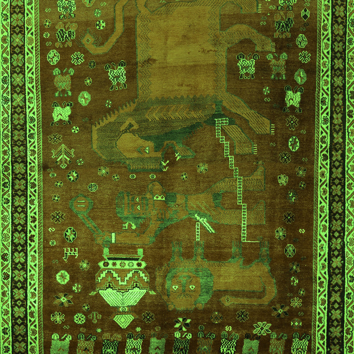 Serging Thickness of Machine Washable Animal Green Traditional Area Rugs, wshtr2368grn